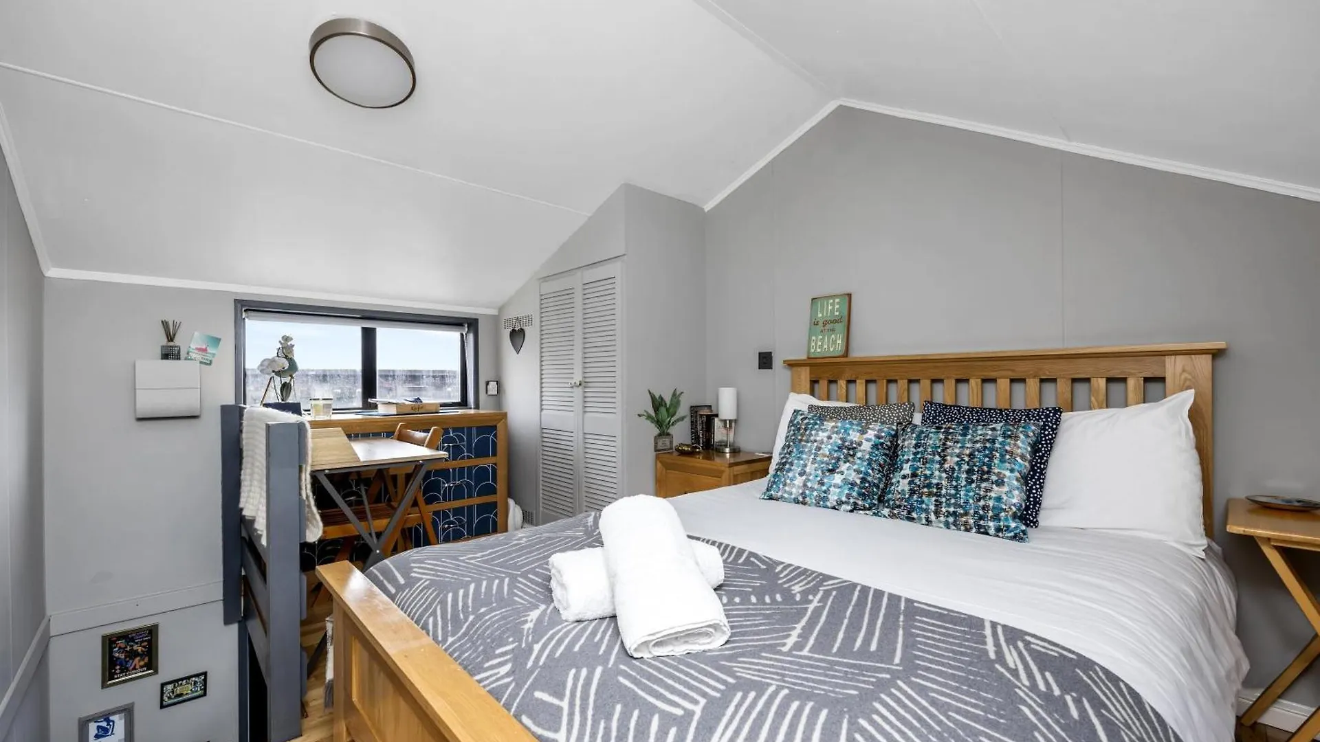度假居 Brighton Water Cabin At The Marina, Free Parking By My Getaways