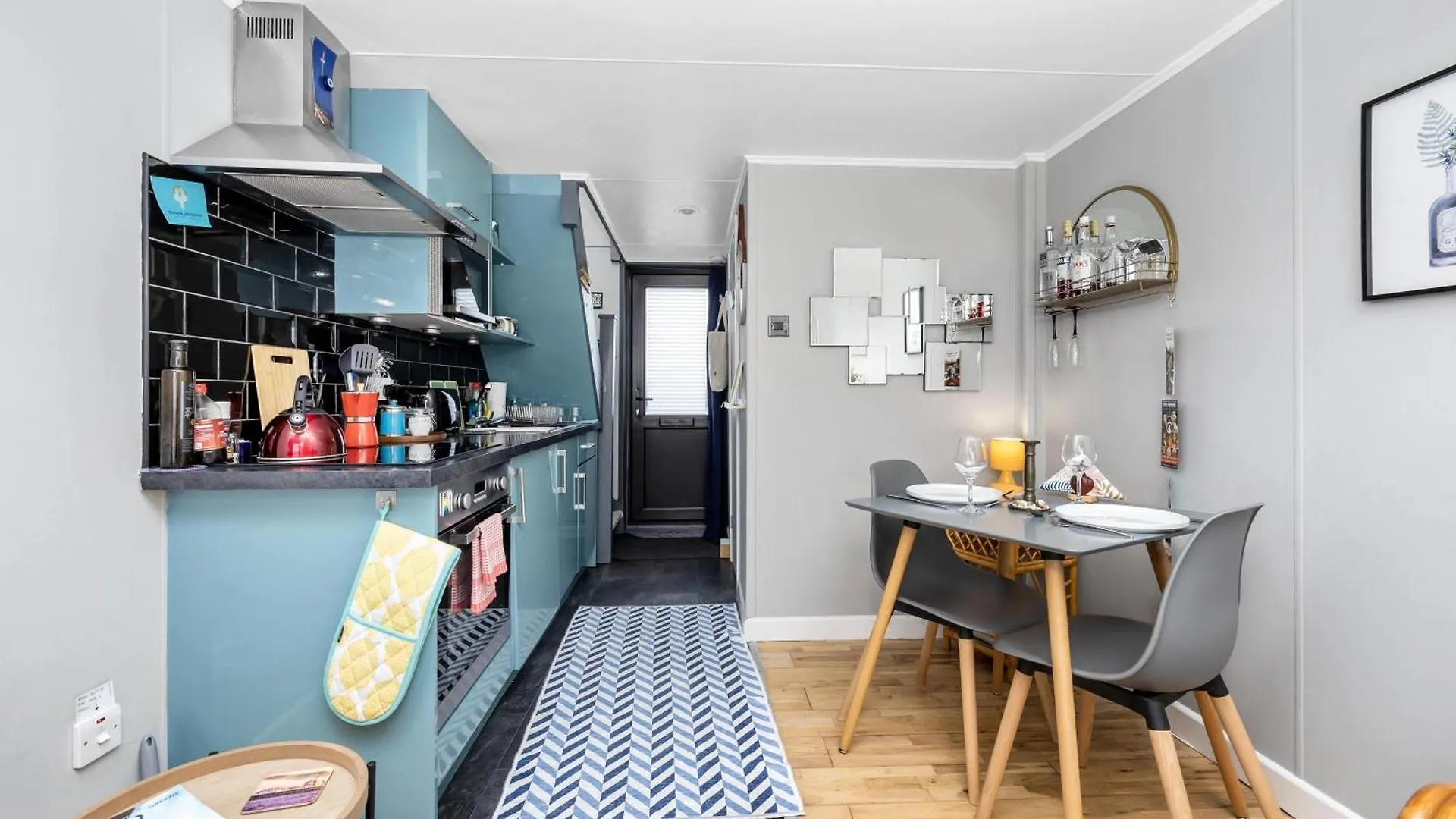 度假居 Brighton Water Cabin At The Marina, Free Parking By My Getaways